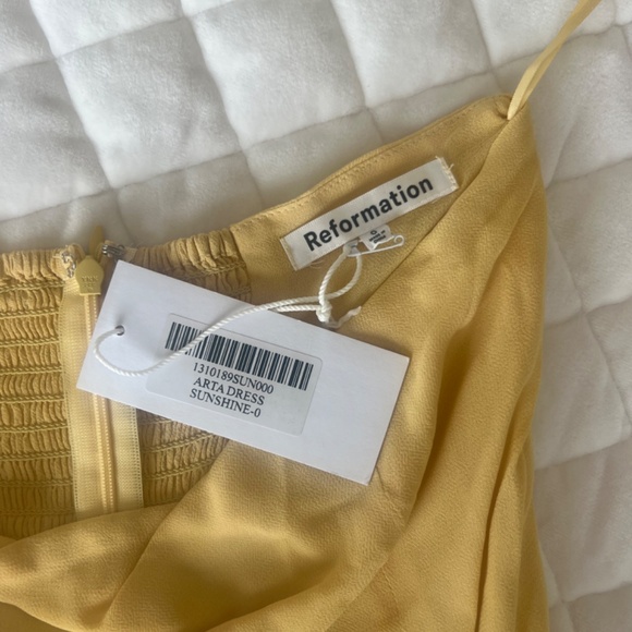 Strapless dress - Picture 2 of 4